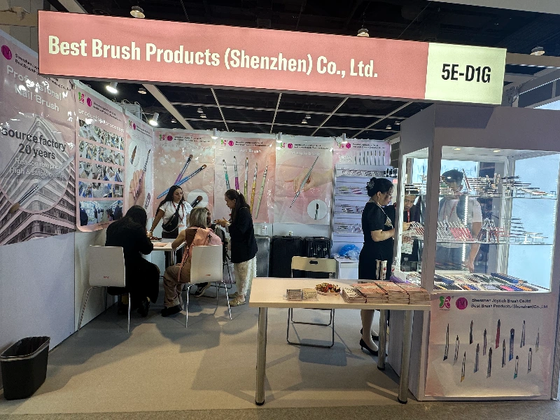 Best Brush Co., Ltd dělá silný dojem na Cosmoprof HK 2025, předvádí dokonalost výroby jako první